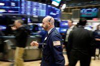 NYダウ再び420ドル安､恐怖指数も上昇 トランプ大統領の鉄鋼･アルミ関税に懸念