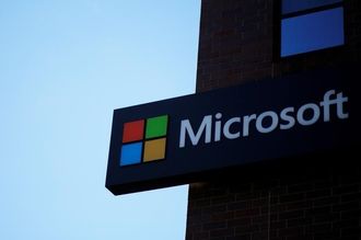 マイクロソフト､10─12月期決算は3.6％増益