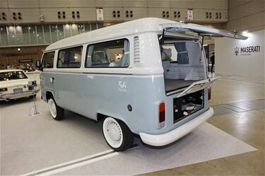 12年ほど前まで生産が続けられていた名車ワーゲンバス】ブラジル