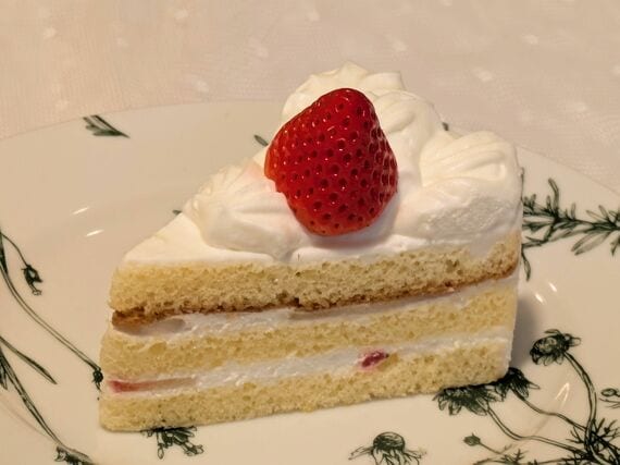 リブート シャトー洋菓子店