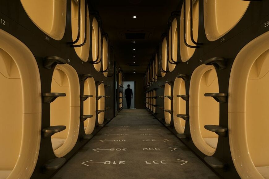 ナインアワーズ