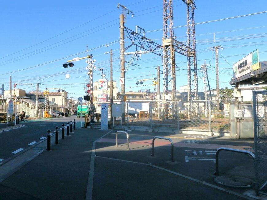 JR小田栄駅