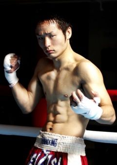 プロデビューした頃の坪井さん