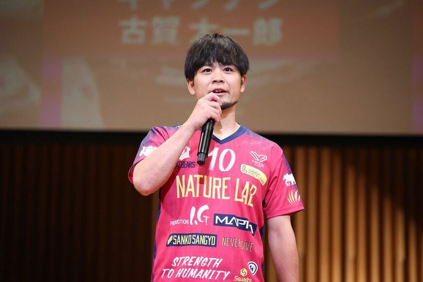東京GBの創設からキャプテンを務める古賀太一郎さん。守備専門ポジションであるリベロとしてチームを支えている