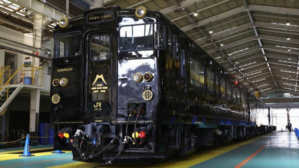 JR九州の新列車｢かんぱち･いちろく｣何が違う？ 座席や窓など随所に｢脱･水戸岡デザイン｣ | 特急･観光列車 | 東洋経済オンライン