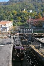 石切駅の観光特急「あをによし」