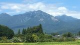山梨県北杜市から眺める八ヶ岳（筆者撮影）