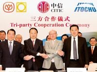 非資源の王者伊藤忠の死角 大手5社次の一手 商社首位の座は続くか