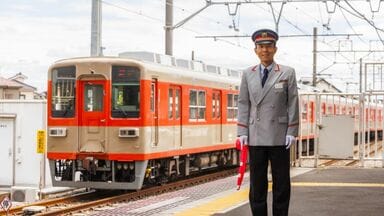 東武越生線｢東上線一筋の駅長｣に聞く日常風景　立派な駅舎の武州長瀬から終着駅の越生まで