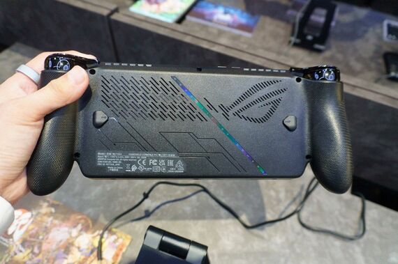ROG XBOX ALLYシリーズのコントローラー
