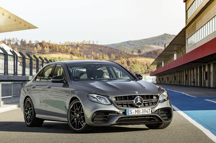 メルセデスAMG E63 S 4マチックプラス｜Mercedes-AMG E63 S 4MATIC＋