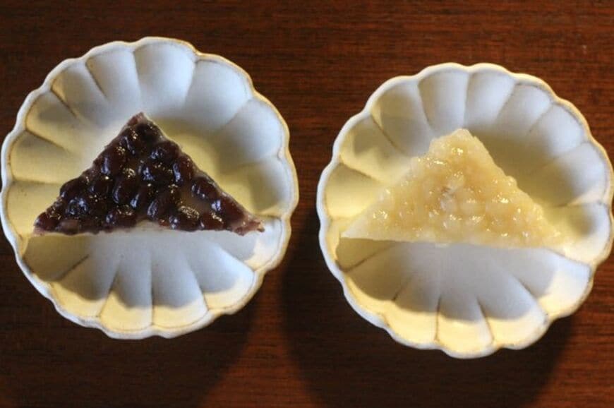 「双鳩堂」の水無月。ういろう部分が黒糖味や抹茶味のものも（写真：筆者撮影）