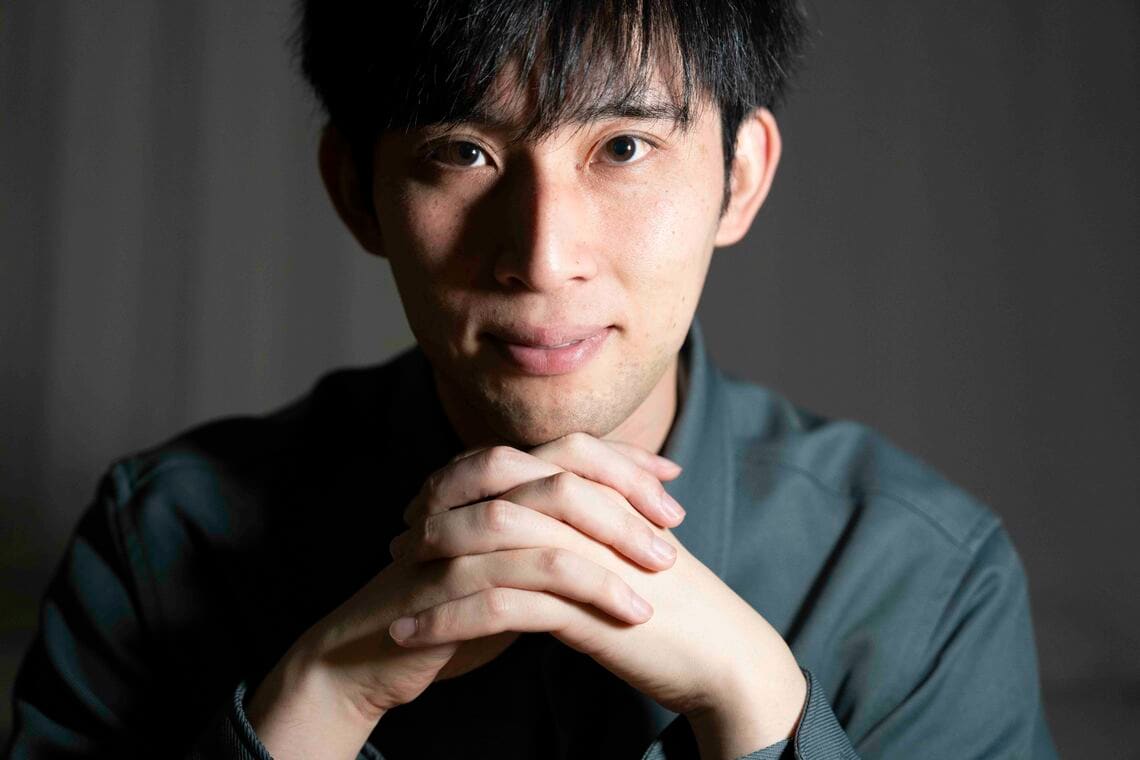 小山怜央