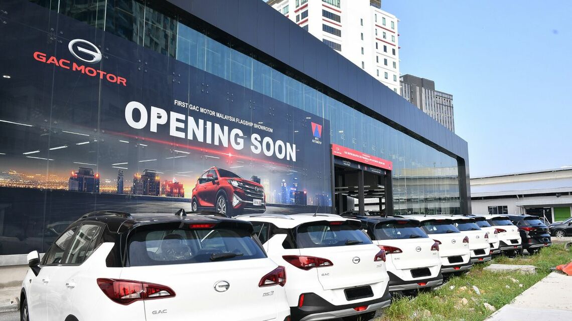 中国は日本を抜いて世界最大の自動車輸出国となった。写真はマレーシアで開業準備中の広州汽車集団の販売店（同社ウェブサイト）