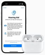 iPhone＋AirPods Proで聴覚のテストが行える（写真：アップル）