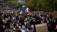 〈袋小路のフランス〉歳出抑制すれば国民が抗議デモ､財政悪化には金融市場が抗議し金利上昇…27年大統領選まで続くか