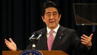 安倍首相は､「2つの顔｣を持っている 「ギャンブラー安倍」は、賭けに成功するのか