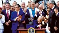 ｢大きく美しい｣法律で傷ついた米国の財政規律