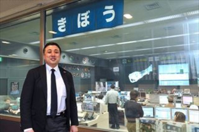 宇宙管制室 指揮官 の 超 交渉術 宇宙飛行士はスーパー課長だった 東洋経済オンライン 社会をよくする経済ニュース 宇宙管制室 指揮官 の 超 交渉術 宇宙飛行士はスーパー課長だった 東洋経済オンライン 社会をよくする経済ニュース