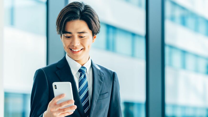 就活生の注目を集める初任給。一番高かったのは？（写真：takeuchi masato／PIXTA）