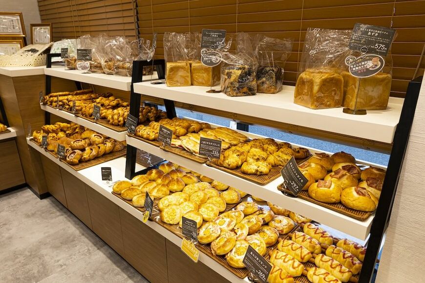 広々とした店内に、約80種類の商品が並ぶ（撮影：今井康一）