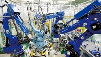 ロボット需要が爆発 日本勢が中国攻める [技術力で利益創出]<br />ファナック､安川電機､不二越など 世界シェア5割超