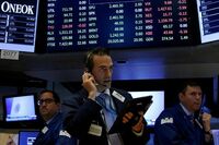 米株式市場は小幅安､押し目買いで下げ限定 S&P500の主要11業種中､6業種の指数が上昇