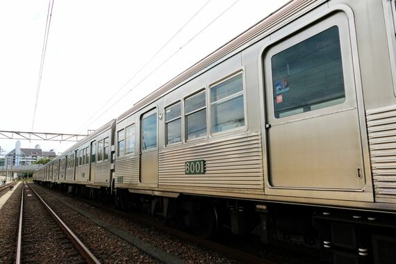 南海 6000系側面