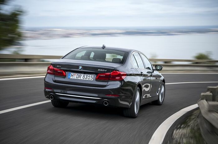 ビー・エム・ダブリュー 530d xドライブ｜BMW 530d xDrive