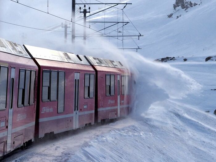 第3位：アルプス山脈を楽しめる「レーティッシュ鉄道」