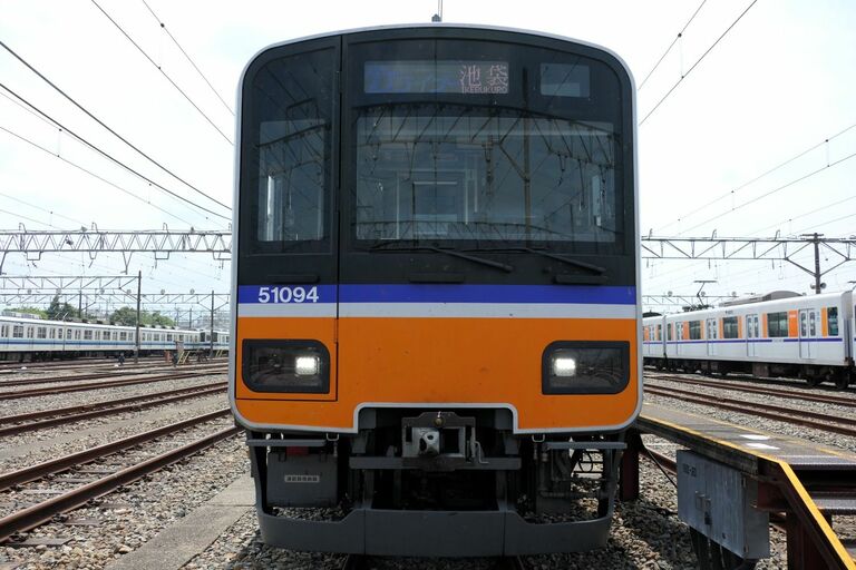 東武東上線｢50090型｣はどこが画期的だったのか 朝晩は「座席指定の通勤
