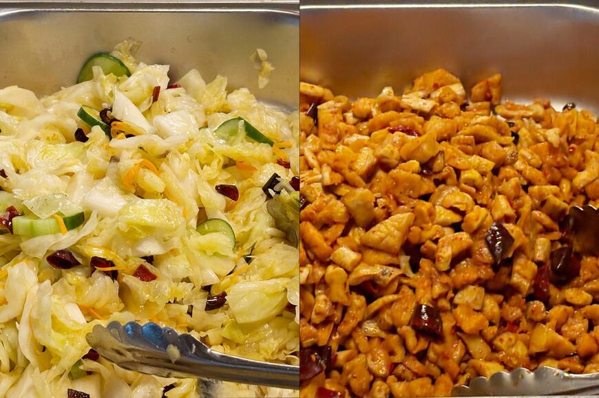 食べ放題のお漬物とサラダもお粥にぴったりです（筆者撮影）