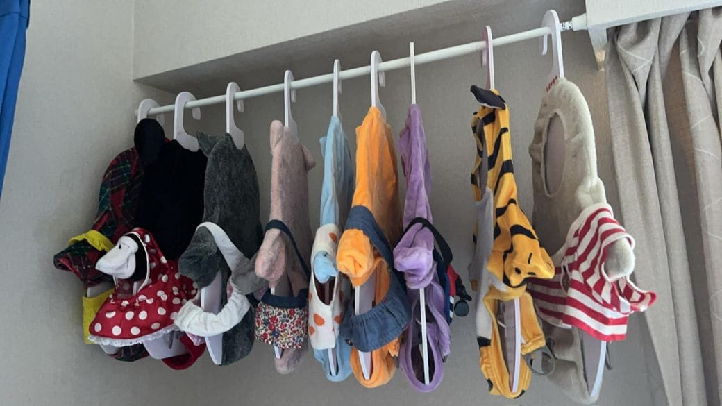 あんこちゃんの服コレクション（写真：鈴木さん提供）