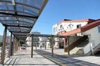 寄居駅南口の駅前