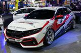 バンコク・インターナショナル・オートサロン2022の会場内（筆者撮影）
