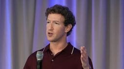 ｢集会でも暴動でもいい｣FBの動員力をリアルで試したかったザッカーバーグ､アジア歴訪で企んだ仕掛けのカオスな顛末