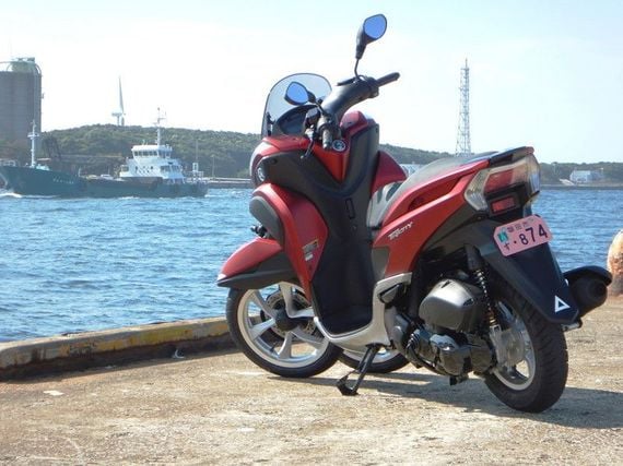 ヤマハの 3輪バイク は何がすごいのか 西村直人の乗り物見聞録 東洋経済オンライン 経済ニュースの新基準