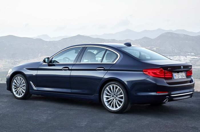 ビー・エム・ダブリュー 5シリーズ セダン｜BMW 5 Series Sedan