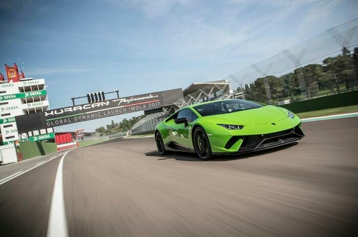 ランボルギーニ ウラカン ペルフォルマンテ｜Lamborghini Huracan Performante