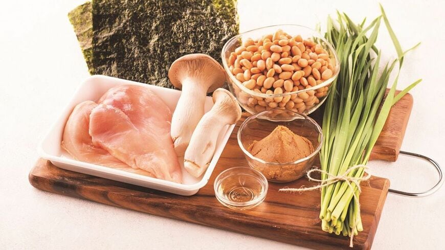 筋肉量を効率的にアップさせるたんぱく質の選び方があるのです（出所：『飲むだけで筋肉がつきやすくなる 70歳からの筋トレスープ』）