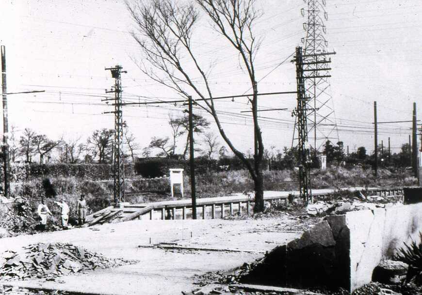世田谷代田駅　世田ヶ谷中原駅