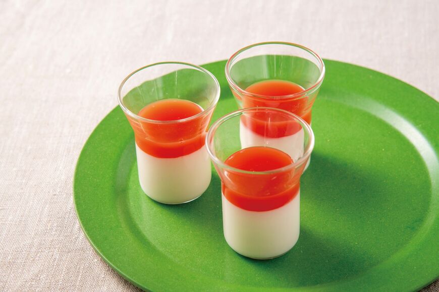 すいかの2色杏仁豆腐