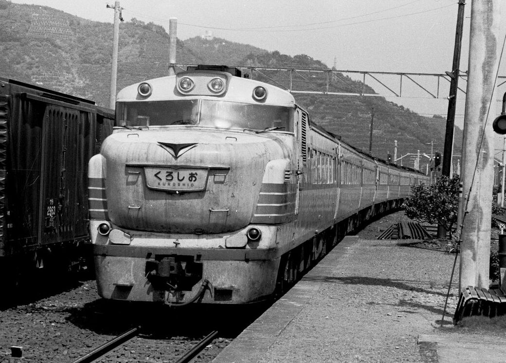 ローカル列車から特急まで「国鉄型気動車」の軌跡 日本の鉄道近代化を支えた懐かしの車両たち 4ページ目 | ビジネス | 東洋経済オンライン
