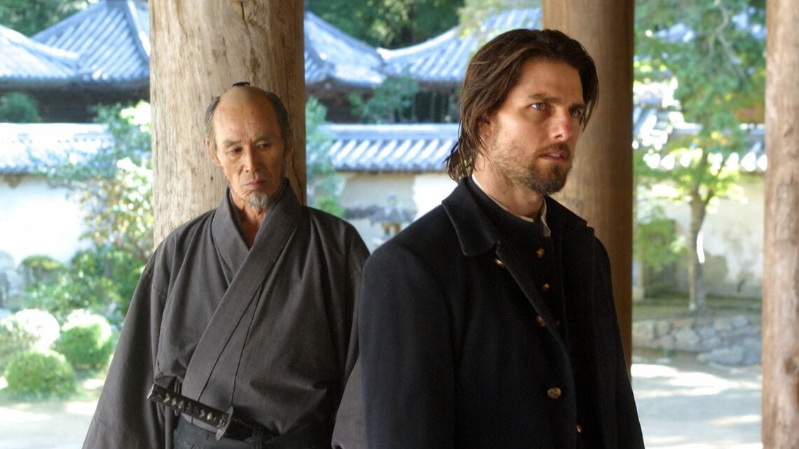 ハリウッド映画『ラストサムライ』にも出演した福本清三(左)(写真:Album/アフロ)