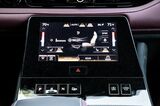 インフィニティのフラッグシップSUV「QX80」（写真：平野 陽）