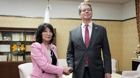 ダボスでの｢叱責｣から始まった日米の火種､ベッセント米財務長官が日本に迫る経済政策の転換と市場に漂う緊迫の正体