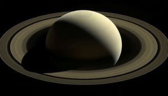 土星の衛星に生命体が存在する可能性が上昇
