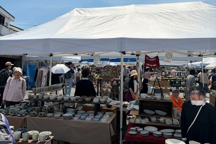賑わいを見せる陶器市（写真：筆者提供）※一部加工しています