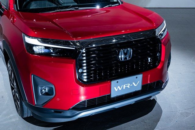 ホンダの新型SUV「WR-V」（写真：三木宏章）
