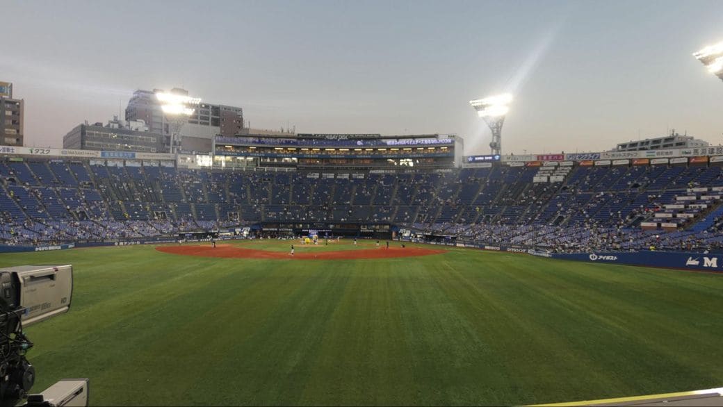 横浜スタジアム
